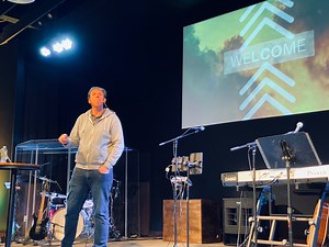 Tehachapi Mountain Vineyard Midweek Service