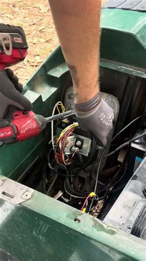 Replacing a Golf Cart Controller. #fyp #fypシ #viral #golfcart