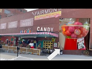 I FOUND THE WORLDS LARGEST GUMBALL MACHINE!!! Hollywood Candy And Pinball Arcade Museum!