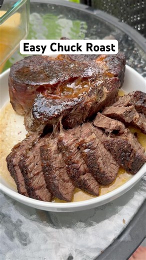 Easy Chuck Roast 🥩 | Tender Oven Roast Anyone Can Make