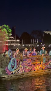 New entertainment while Fantasmic! is closed at Disneyland. Read more about it at https://mickeyvisit.com/breaking-disneyland-fantasmic-will-remain-closed-until-spring-2024-will-reopen-with-major-change/ | Mickey Visit Secrets
