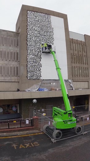 The Anti Doodle Squad strike again! #graffiti #doodles #mrdoodle #doodledrawings #arttok #drawartontiktok #drawing #classicart #easyartideas #doodlecurrency #money #digitalart #streetart #abandonedplaces #doodlingideas #abandonedmansions #beautifulhouse #funny #simpledrawings #moderndesignideas