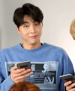 Learn English with Johnny and Mark from NCT 127
