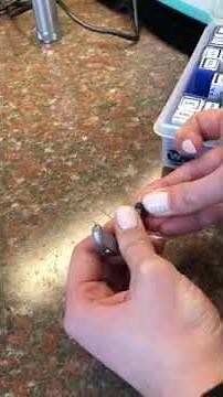 How to change the dome on your hearing aid