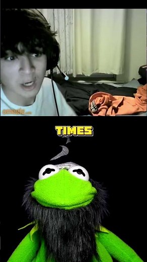 kermit is Freaking out 🐸 #freakingout #memeclip #brother #misspiggy