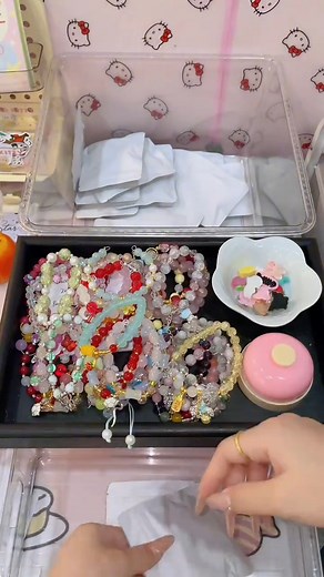 8.1K views · 208 reactions | Jane Asmr on Reels | Facebook