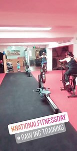 NATIONAL FITNESS DAY AT RAW HQ💪💪💪 Awesome HIIT class to get things underway this morning, killer session for the 9.30 crew!! More of the same to come this evening, get booked in and show yourself some love!!! #BringBackShazza #workoutwednesday #nationalfitnessday | RAW Inc Training