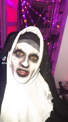 twaimz (@twaimz)’s video of Disney100