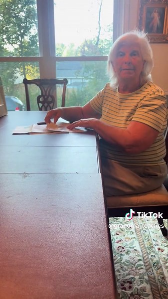 Hide your personal information when you trash junk mail! #junk mail #ID fraud