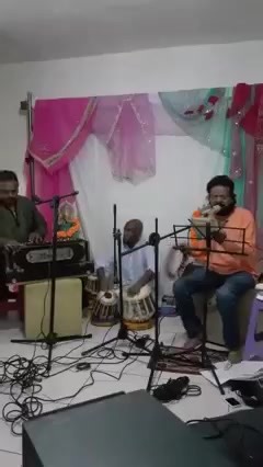 Naa Vareh wulergum Sung by Siva Kisten... brother of Sagai Kisten and late Valla and Jack Kisten I'm very honored to accompany such humble musicans of the Mount Edgecombe Soil in this lifetime of mine This was recording put of the blue | The Spiritual Journey Of Hinduism -Sage