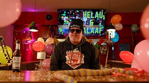 Markus schreibt täglich an neuem Material und natürlich mit einem kräftigen Helau und Alaaf sendet er euch seine neusten Witze und Onliner. Viel Spass | Markus Krebs