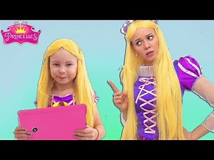 Alice and Mommy Pretend Princesses Rapunzel and play with magic toys