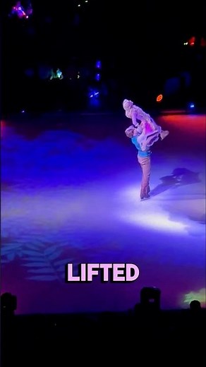At Last I See the Light ✨🏮 | Rapunzel & Flynn Rider | Disney On Ice
