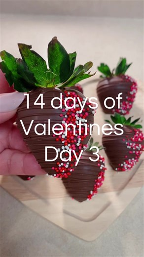 Delicious Dipped Strawberries with Pearl Sprinkles