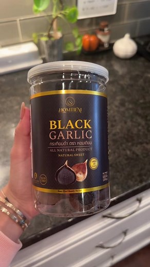 Steph Pappas on TikTok