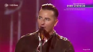 2.2K views · 80 reactions | ANDREAS GABALIER " Hallihallo " Austrian Romantic Rock SCHLAGER VOLKSMUSIK / Musique Rock SCHLAGER Volksmusik Romantique autrichienne / Música Rock SCHLAGER Volksmusik Romántica austriaca // LIVE Romantische Musik SCHLAGERPARTY | German Music Deutsche Musik Música Alemana of All Styles by Dimitri Caubet | Facebook