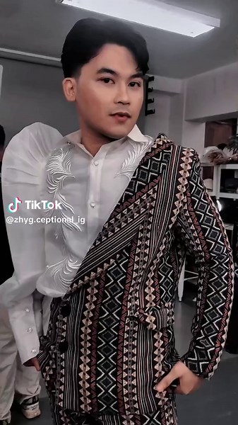 I did not come to play, I come to slay my graduation day, so I am dressed to kill. ✨ On this special yet momentous event, I am wearing Franco Salvatorre. Thank you for making me the most exquisite today. Check their designs on Instagram, Facebook, and Website @iaoedesignstudio if you want to pull out their designs. Also, my immense gratitude to @Portraiture Photography for always accommodating me. If you want to book a schedule, you may send your direct message to @zhyg.ceptional or @portraiture