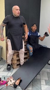 Ela colocou a prova seus funcionários escondendo dinheiro nos sapatos! 😱 PARTE 1 | Viral Reel 22