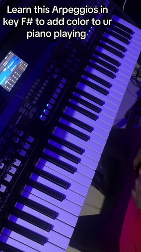How to play Arpeggios on F sharp. #piano #music #fyp #pianolesson #pianotutorial #musictutorial