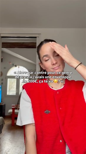 c’est que de l’amour • GRAPHIC STUDIO on Instagram: "À prendre avec humour bien suuuuuur 😌 MAIS petite mise au point utile quand même hein. Dans les métiers créatifs comme le graphisme ou la direction artistique, le prix ne sort pas d’un chapeau et ne se décide pas avant d’avoir compris le projet. Un design, ce n’est pas “juste une mise en page”. C’est du temps, de la réflexion, de la stratégie, des ajustements, des allers-retours et surtout… de l’expertise. Pendant longtemps, moi aussi, j’ai s