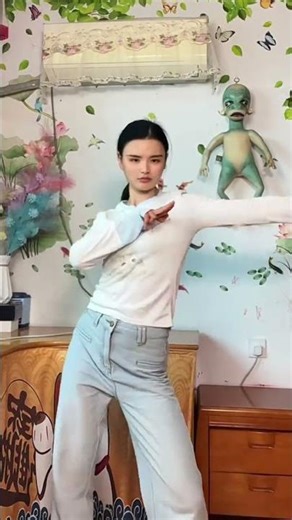 Master Easy Dance Moves: My Second Excuse to Dance