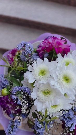 Букет біля метро перероблений на мій смак ❤️