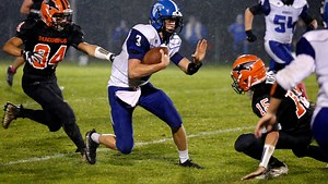 Glodowski runs wild and Amherst clinches share of CWC-Large title