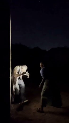 cre: they are deaf!!!hihih