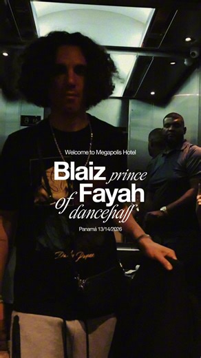 Hoy recibimos en Megapolis Hotel al artista de dancehall @Blaiz Fayah 🔥🇵🇦 El cantante ya se encuentra en Panamá para su presentación esta noche en Soho Mall Panama. La vibra caribeña ya se siente en la ciudad. 🎶✨ ¡Blaiz Fayah en Panamá City! 🇵🇦 📍 Lugar: Aurora At Soho, Panama City 📅 Fecha: 14 de marzo 🕙 Hora: 10:00 PM – 3:00 AM 🎟 Entradas: Disponibles en passline.com #blaizfayah #danceha #panama #megapolishotel #sohomall