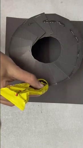 Graduation cap tutorial #diy #graduation #craft #art #lifeisbutadream #graduationcap