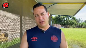 14K views · 328 reactions | ¿Las claves del gran arranque de FAS? Hablamos con el técnico mexicano Cristian Flores sobre el momento que pasa el equipo santaneco y cómo fue que conformó un plantel competitivo. | El Gráfico | Facebook