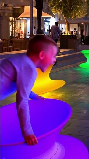 Spun Rotating Chair Showcase | Modern Gyroscopic Design