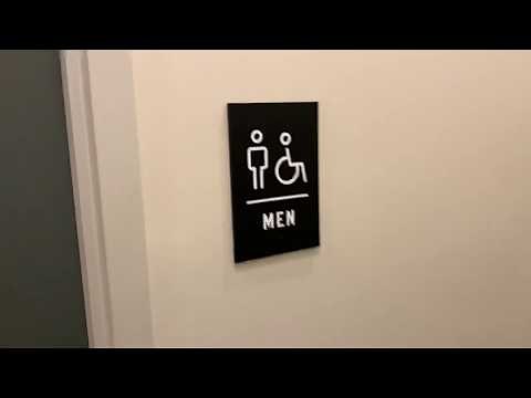 PUBLIC RESTROOM REVIEW- Panera Bread (Cranberry Township, PA)