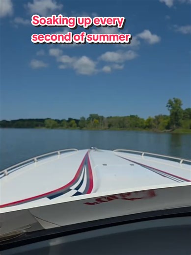 Labor Day Boat Adventures: Enjoying Sunshine on the Water