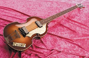 Vintage Klassiker: Paul McCartney & sein Höfner Beatles Bass