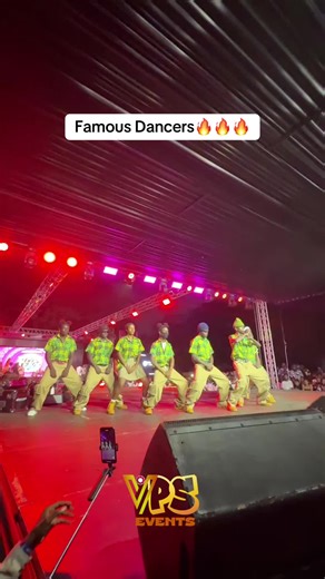 Famous dancers 💃 at Teens rave 🔥🔥🔥 #teensrave #teensrave25 #fyp #viral #famousdance
