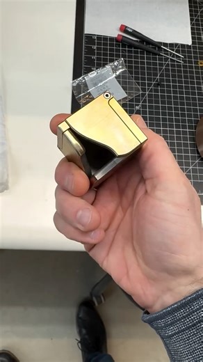 Degrees of Freedom on Instagram: "Something we’ve been developing for the solid titanium Sixth Limited Edition Kinetacube Ring Box: an optional titanium oxide coating in a variety of colors applied with a laser to all six faces of the cube. We achieve this by carefully tuning laser raster process parameters which result in different transparent oxide thicknesses that correlate to varying wavelengths of light. It’s like what makes an oil slick look like a rainbow, but we do it uniformly and with/