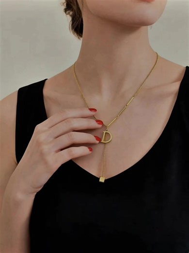 pretty girls only wear pretty necklaces 💎✨🌸 #necklace #pretty #girlythings