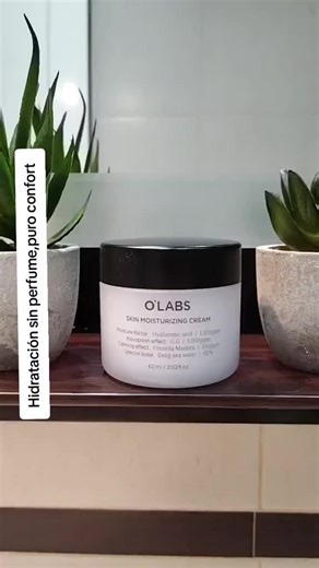 La crema facial hidratante de O’LABS 🧴 aporta nutrición y confort a la piel, dejándola suave y luminosa. Ideal para usar a diario como paso final de la rutina y mantener la piel cuidada e hidratada ✨ #OLABS #SeaCosmeticsSpain #CremaFacial #CuidadoDeLaPiel #SoyMásDe50