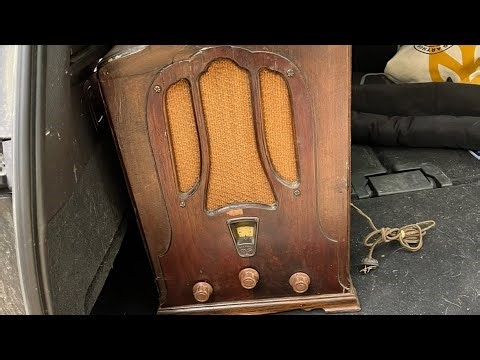 95 Year Old Radio Restoration (1931 RCA Victor R7)