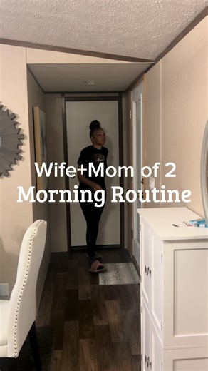 I don’t know who was too excited this morning me or the kids🤭we are so glad it’s the last day🤗I guess I will check them out today🥰 #morningroutine #thanksgivingbreak #lastdayofschool #momtok #CapCut