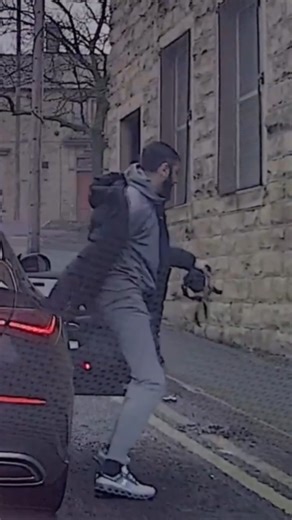 🚨 A dangerous police pursuit through a Lancashire town ended with a suspect hiding in a garden. Find the full story in the comments 👇 | Lancashire Post