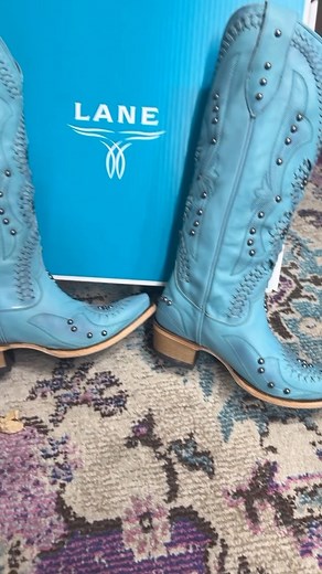 Check out these blue beauties from @lane.official 💙 finally restocked and available at Boot Junky! #laneboots #turquoise #stunning #restock #fun #flirty #new #stylish #western #fashion #cowgirls #boots | Boot Junky
