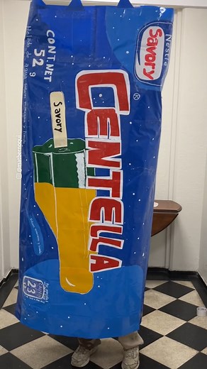 305K views · 7.1K reactions | Cuánta creatividad 藍 Como cada año, el ingenio de los chilenos salió a tomarse las calles en una nueva celebración de Halloween, dejando disfraces como estos.  ¿Cuál fue tu favorito?  [ IG: matbernoqui /TK: lee.garcia.z, 1996nataliacarla, pabloramirezo5, keysi_c.c, julystefaniaa, raaggio, cvmi99 y catalinaaguayor] | Mega.tv | Facebook