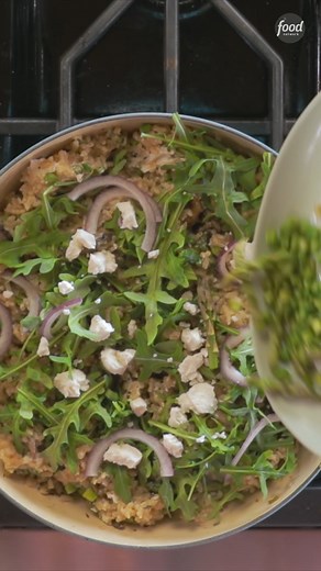 Ree lets her oven do all the work for this creamy and flavorful risotto that's loaded with caramelized mushrooms 🤤💯 Get more recipes from The Pioneer Woman - Ree Drummond, tomorrow at 10a|9c and stream on Max: https://streamonm.ax/49k0byb! #StreamOnMax Get the recipe: https://foodtv.com/3MsEOAd | Food Network