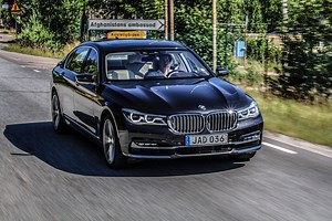 Car and Driver ranks top twelve big luxury cars -- Where is the 7 Series?
