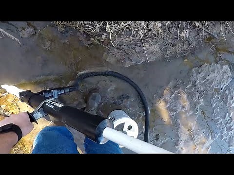 Heavy finds - Gold prospecting on a river in Missouri -