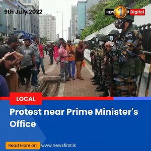 33K views · 985 reactions | Protest near Prime Minister's Office #lka #SriLanka #SLnews #News1st #ProtestLK #CrisisLK #EconomyLK #SriLankans #Occupy #PMOffice #GotaGoGama #Aragalaya #Eng. | Newsfirst.lk | Facebook