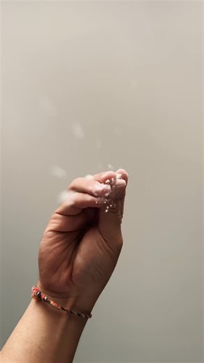 CameraSetup™ on Instagram: "How to film a bakery video with a phone 🥐 @mario.prawira"