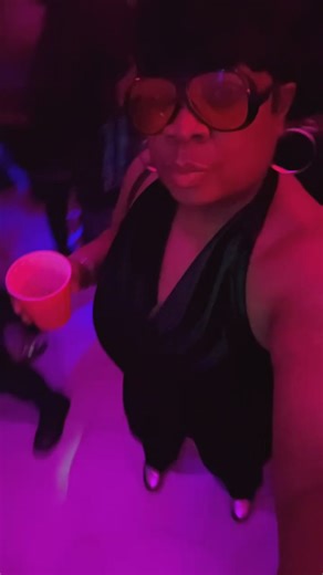 Andrea Robinson (@andrea.robinson56)’s videos with original sound - Andrea Robinson